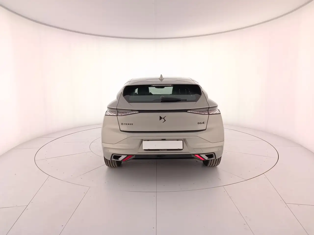 DS Automobiles DS 4 2024