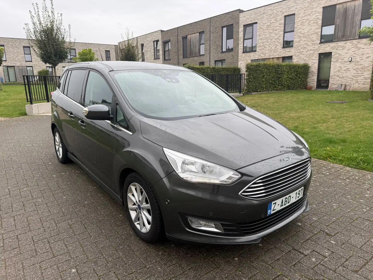 Ford C-Max Grand C-Max 1.5 TDCi Titanium Start-Stop Grijs - 1