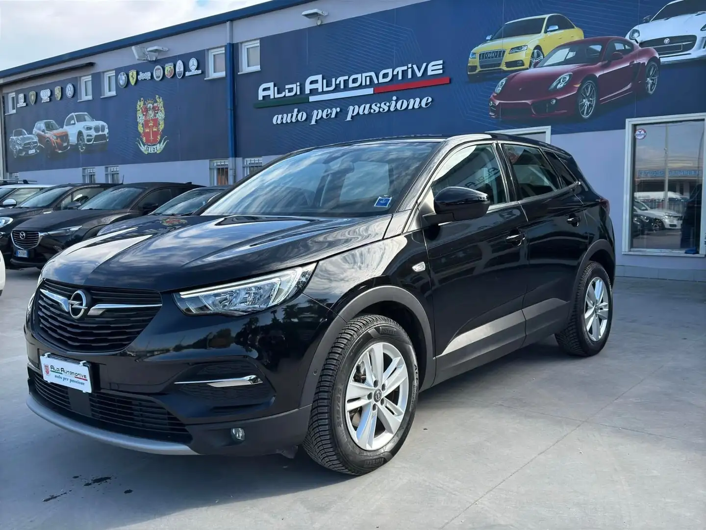 Opel Grandland X 1.5 diesel Ecotec aut. Noir - 1