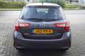 Toyota Yaris 1.5 Hybrid Aspiration / Stoelverwarming / Bluetoot Grau - thumbnail 3