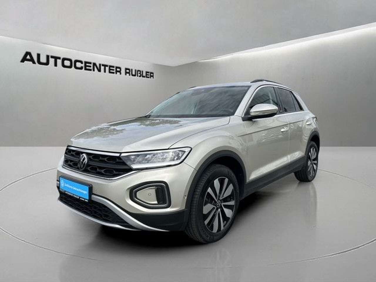 Volkswagen T-Roc 2023 — Move AHK Rückfahrkamera 17Zoll
