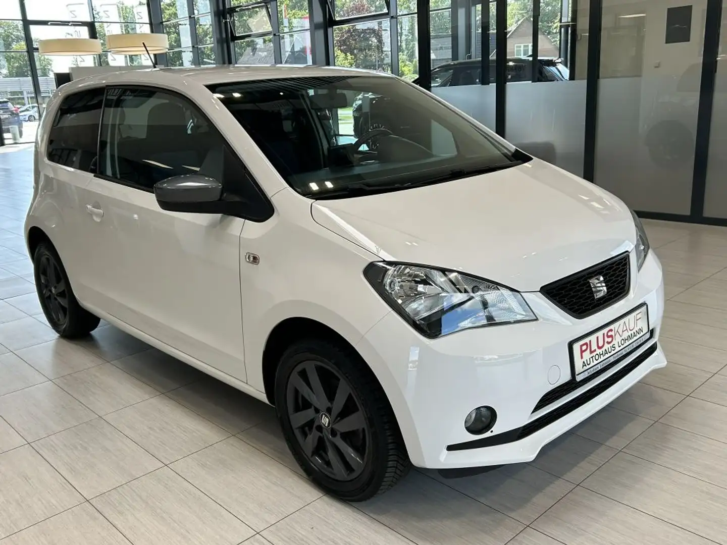 SEAT Mii 1.0 Connect Comfort-Drive-Paket Weiß - 2