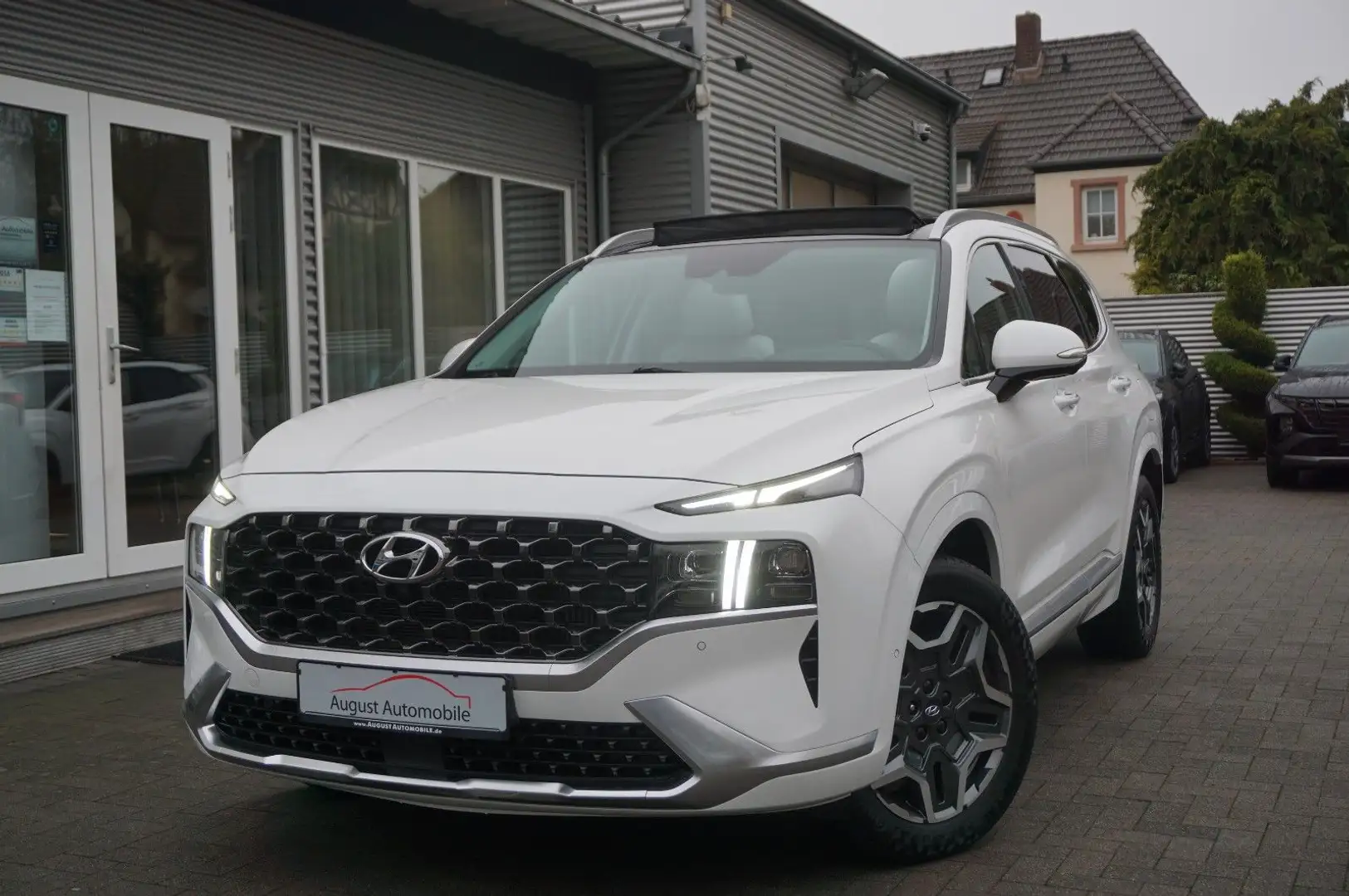 Hyundai SANTA FE Signature Plug-In 4WD Pano 360 Belü 4SH Wit - 1
