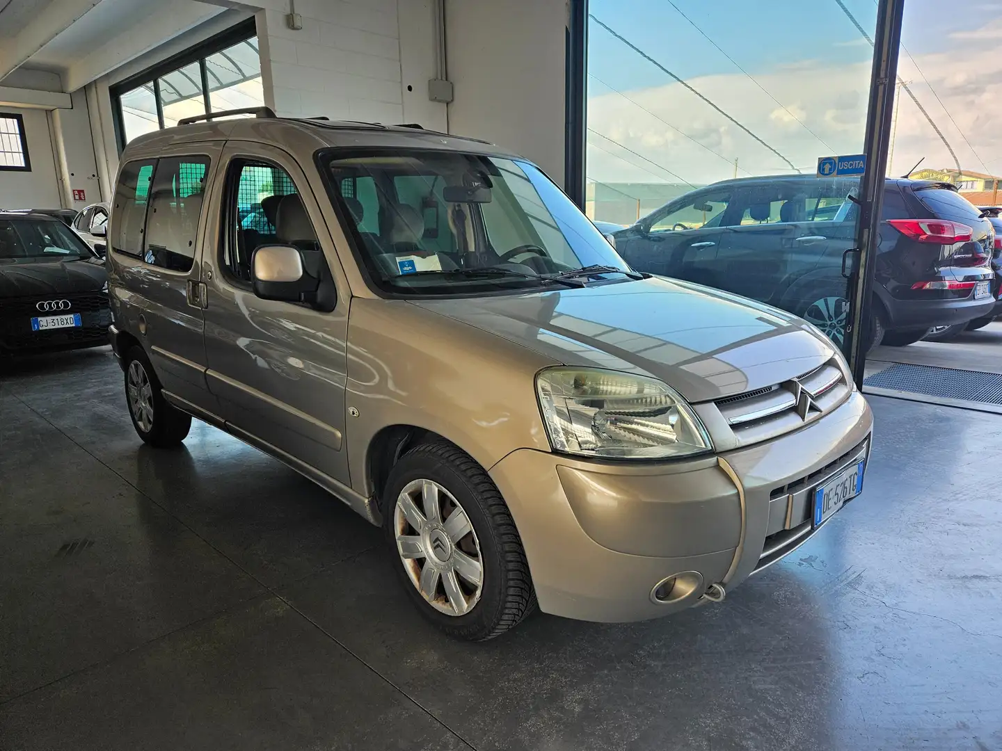 Citroen Berlingo 1.6 16v Agatha Ruiz De La Prada - 1