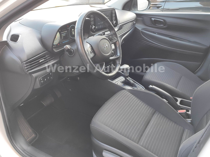 Hyundai i20 *CARPLAY*PDC*KAM*SITZHZG.*LENKRADHZG* — photo 9