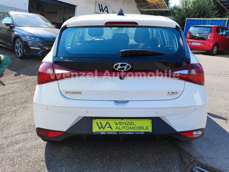 Hyundai i20 *CARPLAY*PDC*KAM*SITZHZG.*LENKRADHZG* — photo 6