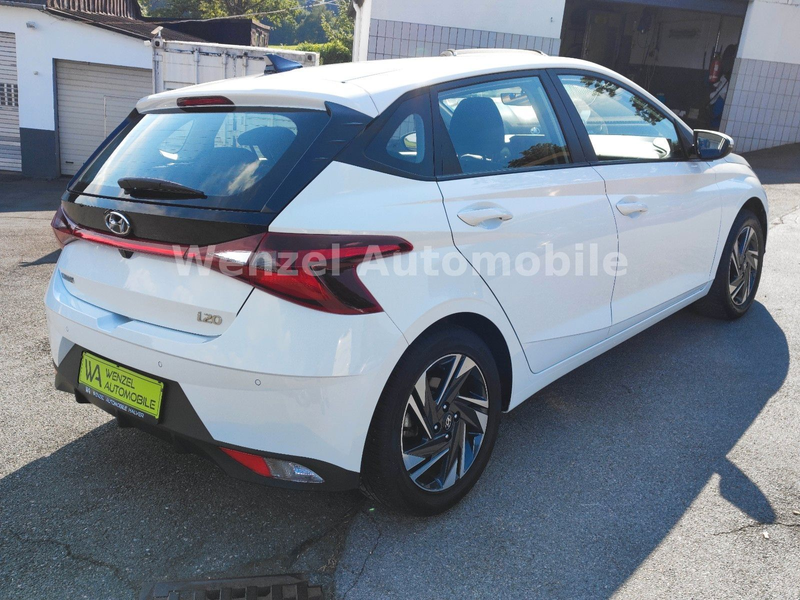 Hyundai i20 *CARPLAY*PDC*KAM*SITZHZG.*LENKRADHZG* — photo 7