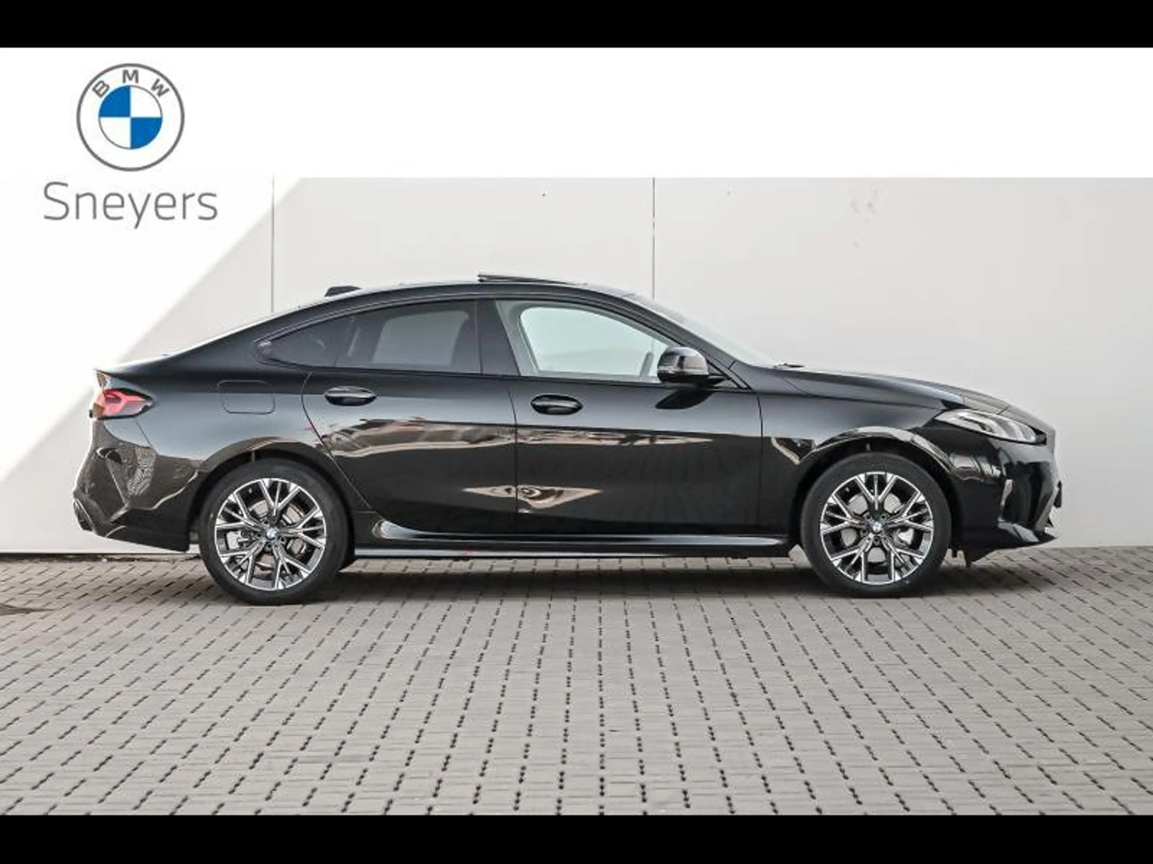 BMW 216 Gran Coupé — photo 3