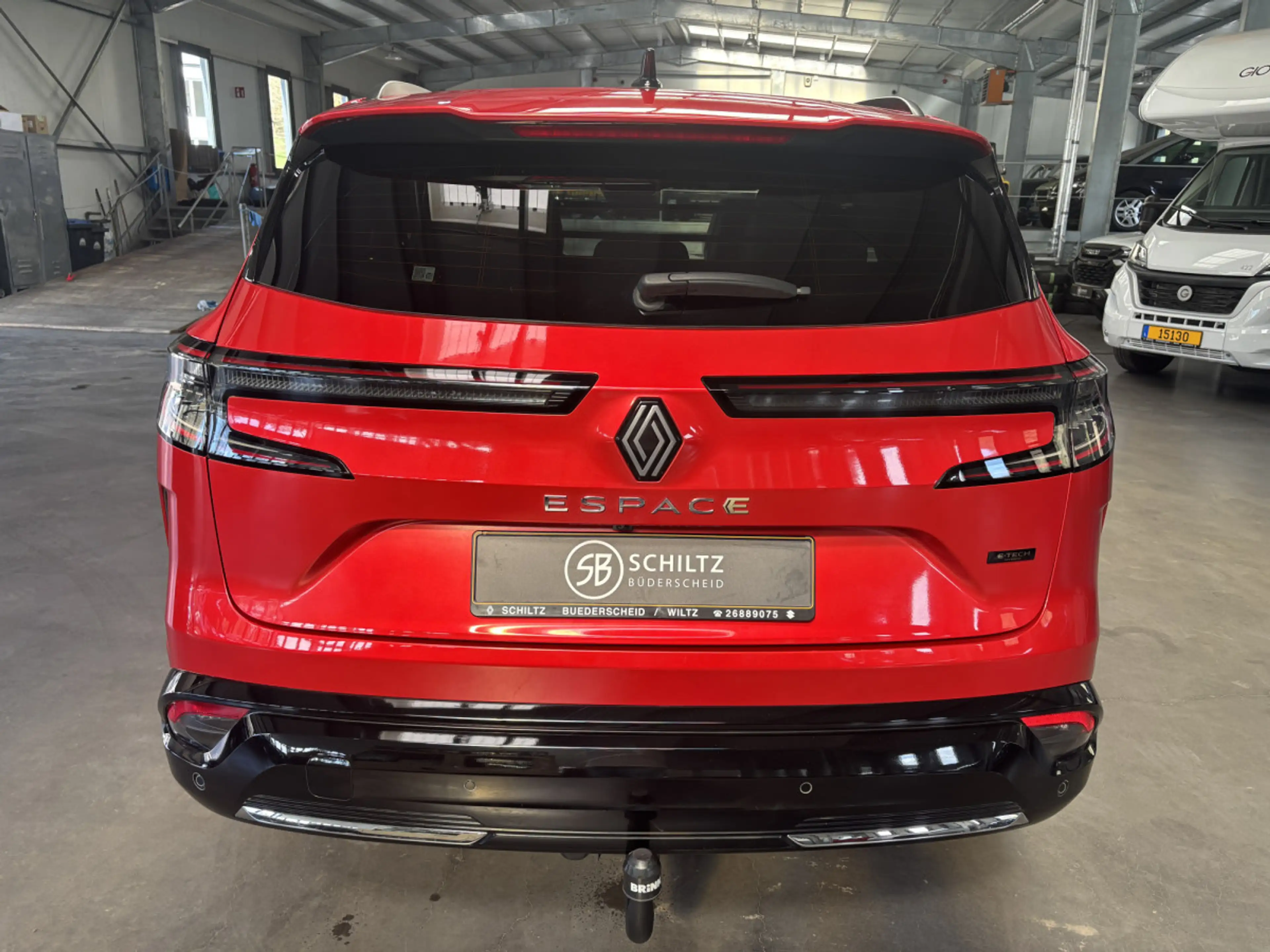 Renault Espace 1.2 E-Tech Iconic Full Hybrid 4 Control — photo 4