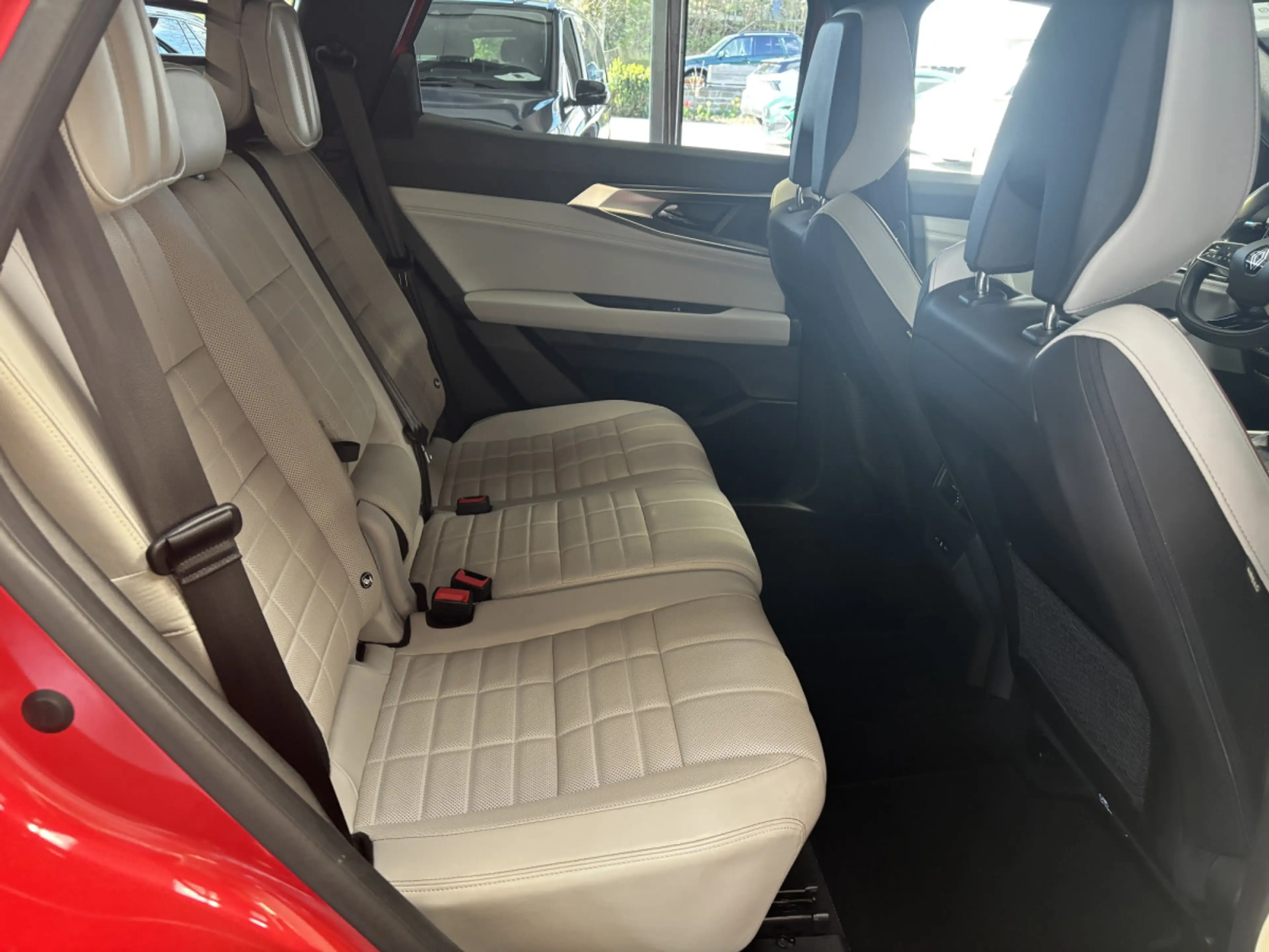 Renault Espace 1.2 E-Tech Iconic Full Hybrid 4 Control — photo 13