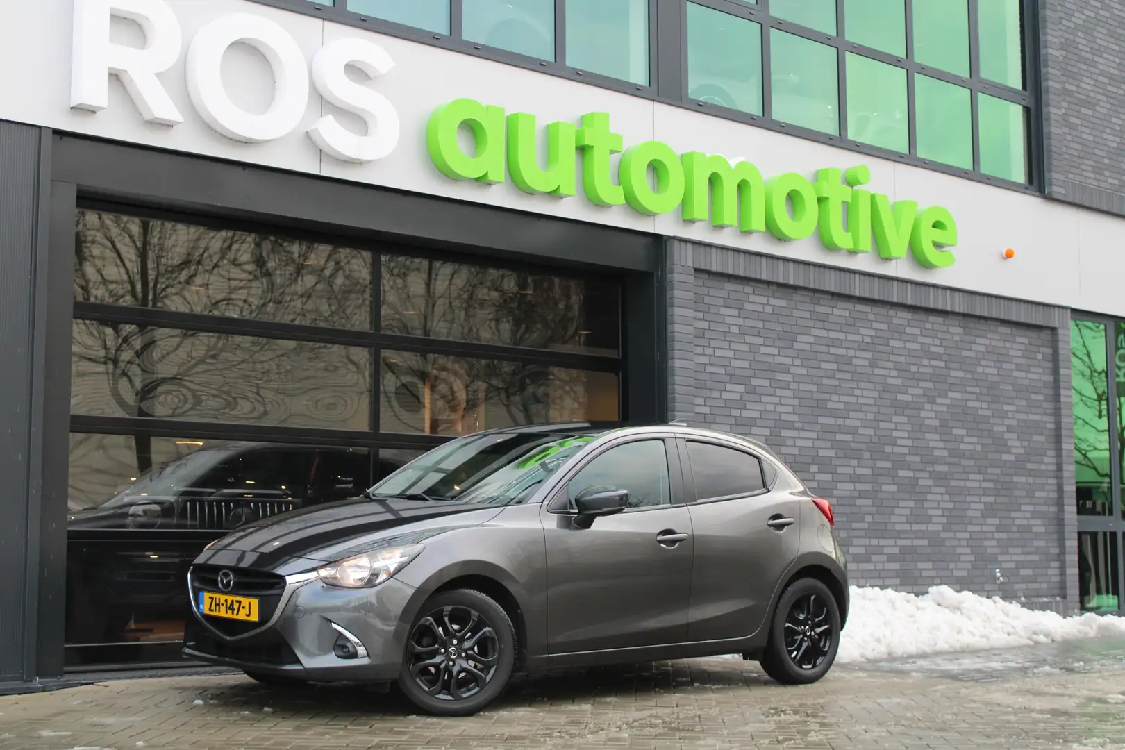 Mazda 2 1.5 Skyactiv-G Sport Selected | NAP | CAMERA | LAN Grau - 1