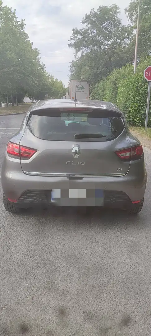 Renault Clio Clio IV dCi 90 eco2 Intens EDC Gris - 2