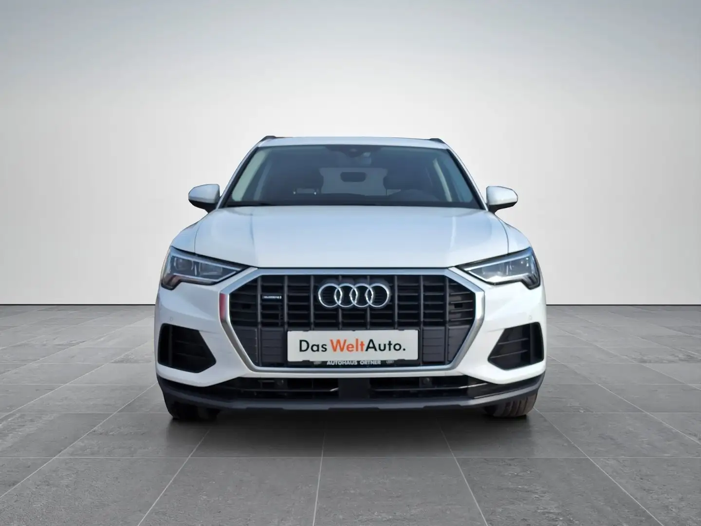 Audi Q3 40 TFSI quattro Wit - 2