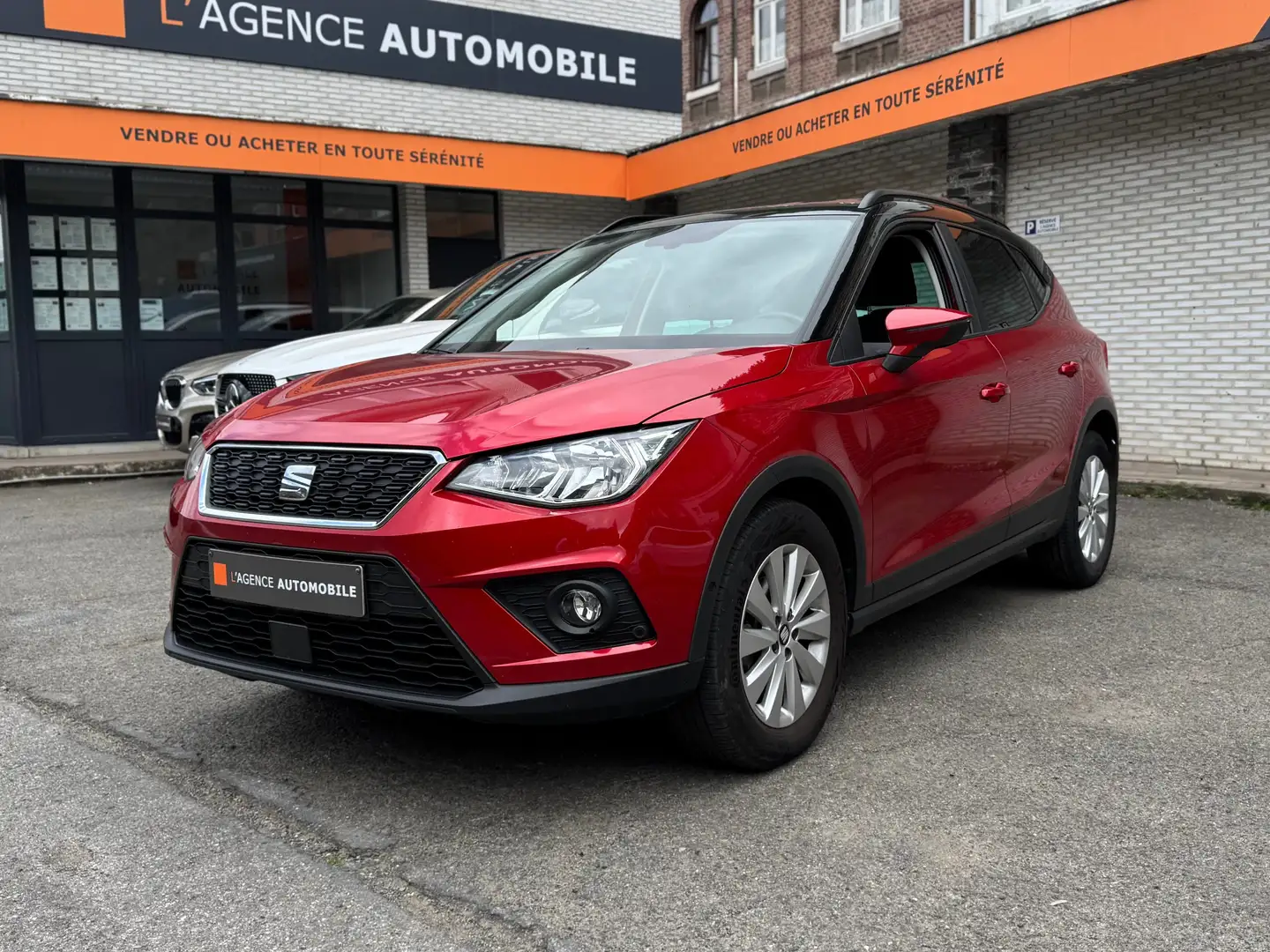 SEAT Arona Arona 1.0TSI Style Luxe Pack Vision+BiColor GAR12M Rood - 2
