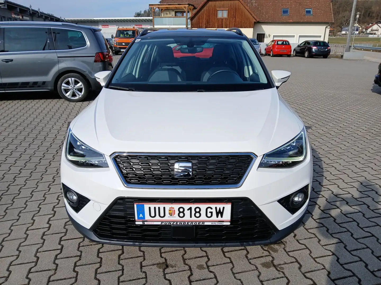 SEAT Arona Style TDI CR Weiß - 2