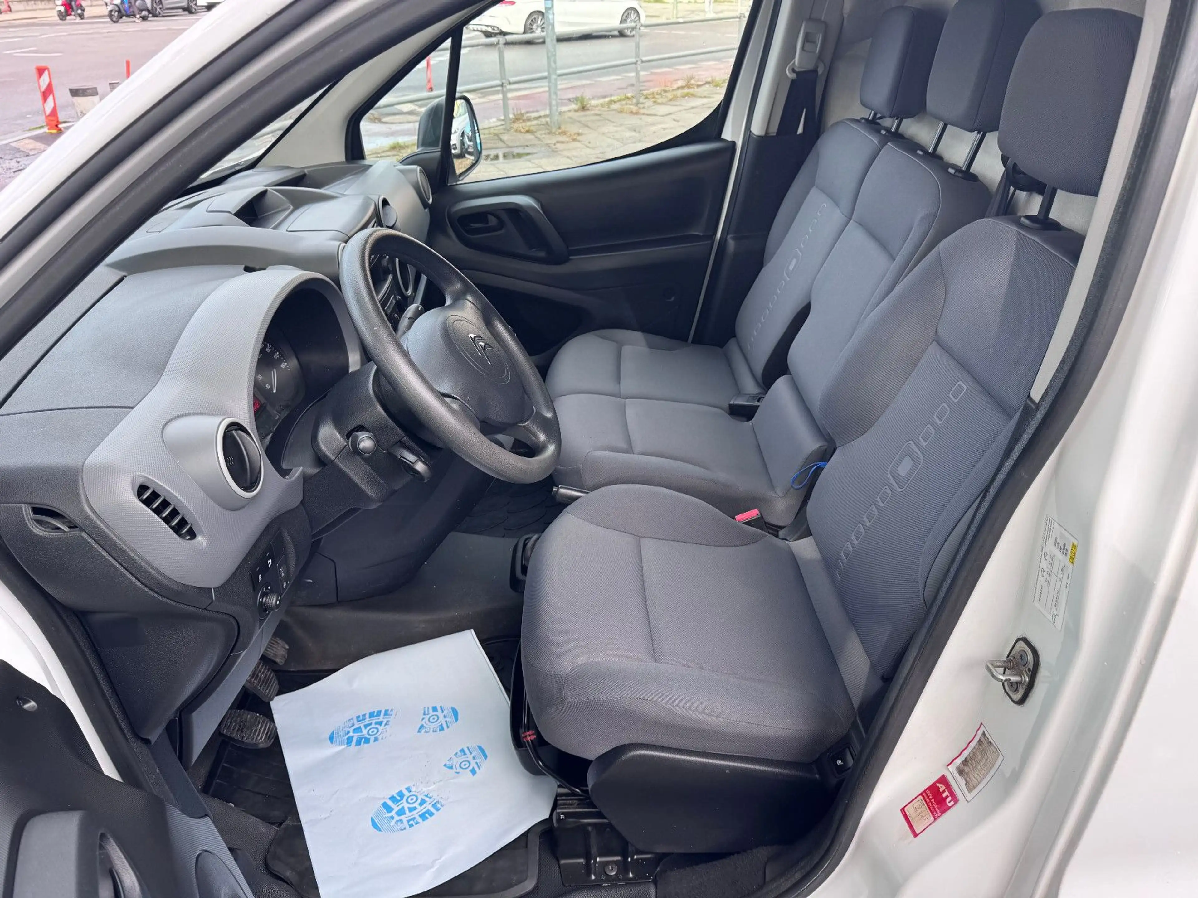 Citroen Berlingo Kasten Business L1*73KW*PDC*KLIMA*1.HAN — photo 11