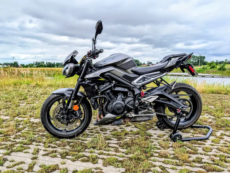 Triumph Street Triple