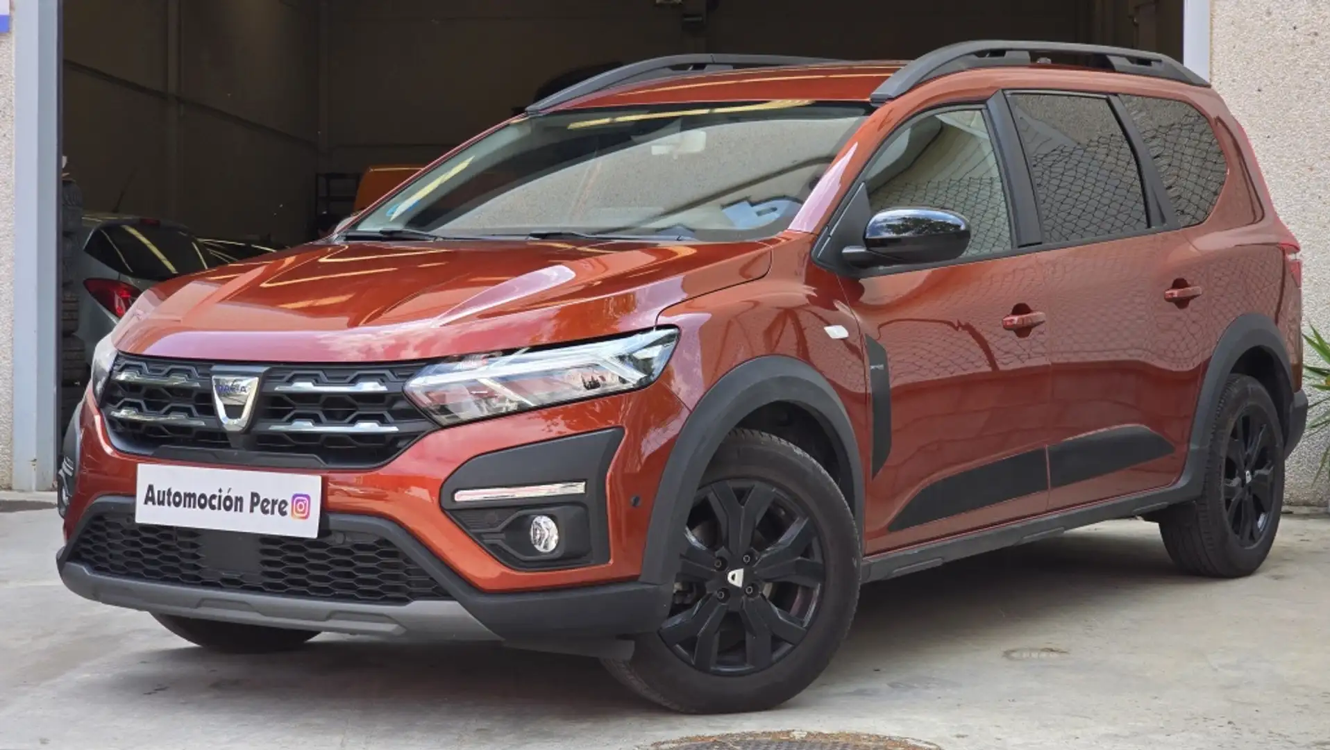 Dacia Jogger 1.0 TCe S.L Extreme Go 5pl. Braun - 1