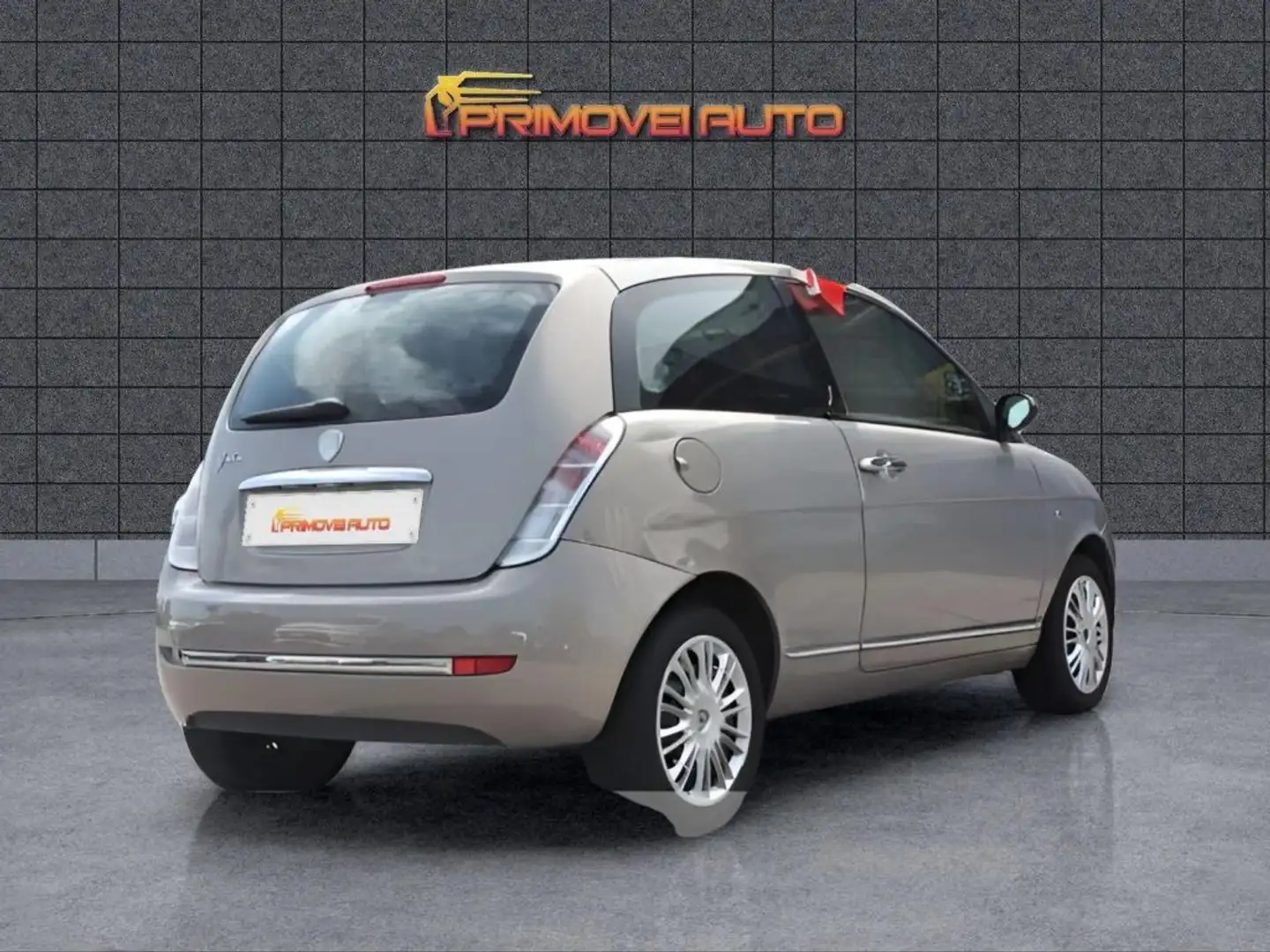 Lancia Ypsilon 1.2 Oro GPL Grigio - 2