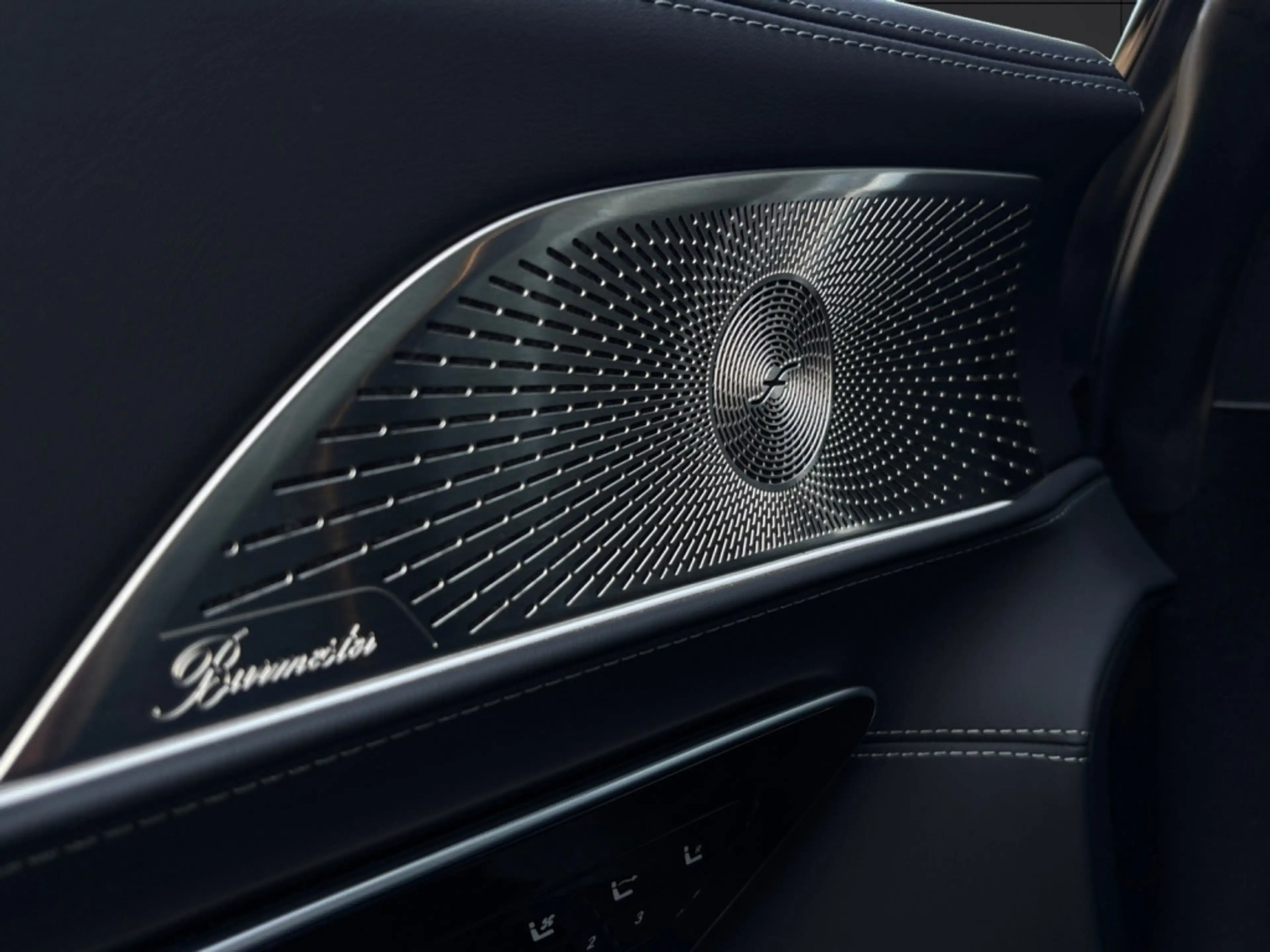 Mercedes-Benz SL 63 AMG AMG SL 63 4M+ AMG*Night*21"*Digital* — photo 13