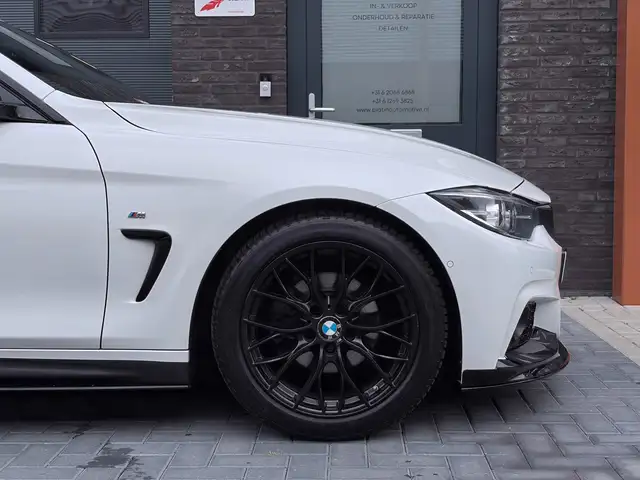 BMW 4 Series view 8