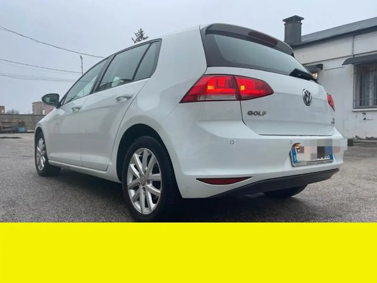 Volkswagen Golf - 2