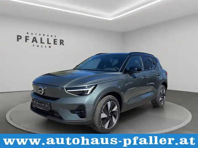 Volvo EX40 Single Motor Extended Range Ultra Dark 4LIFE