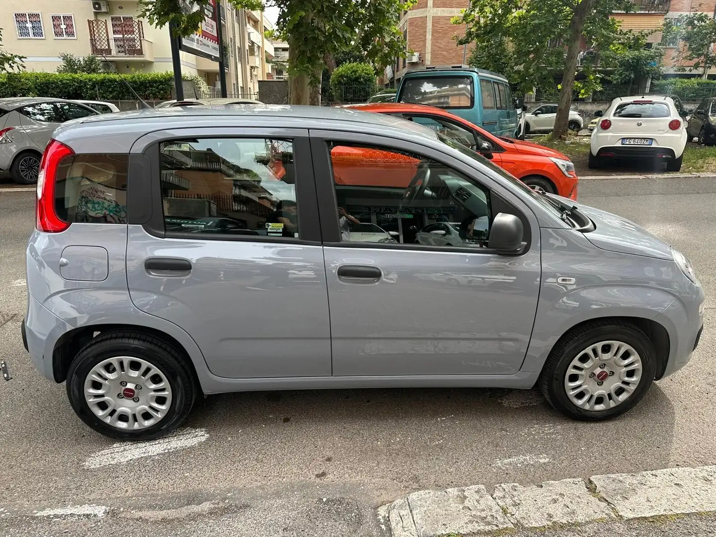 Fiat Panda 1.0 FireFly S&S Hybrid Gris - 2