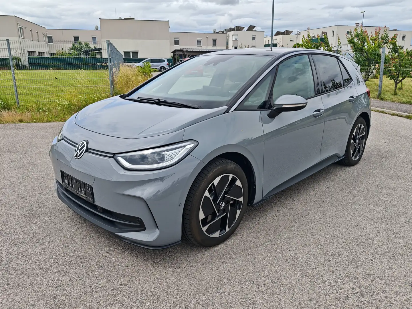 Volkswagen ID.3 Pro 150kW/70kWh/Wärmepumpe/Matrix Grigio - 1