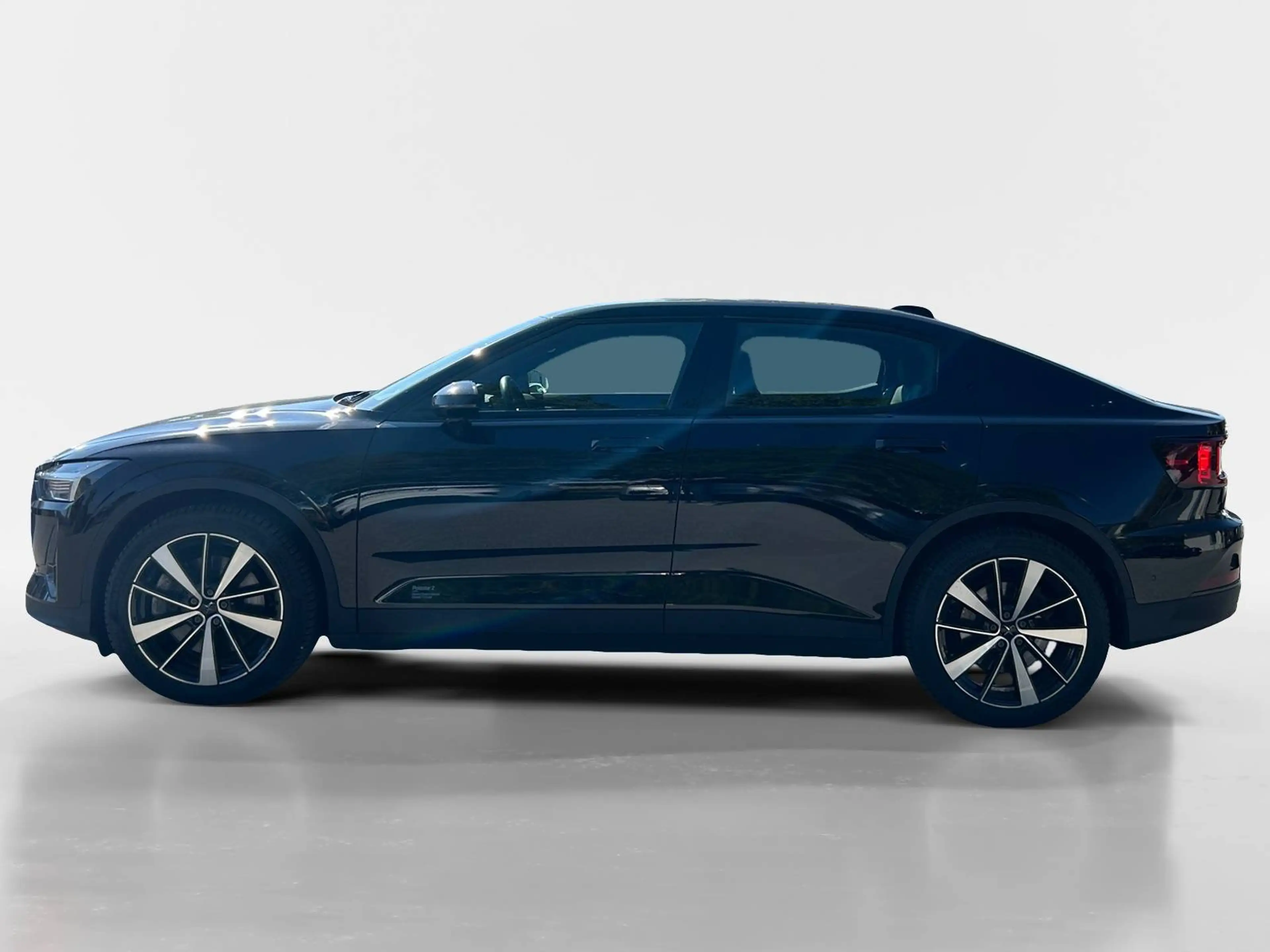 Polestar 2 Long Range Single — photo 2