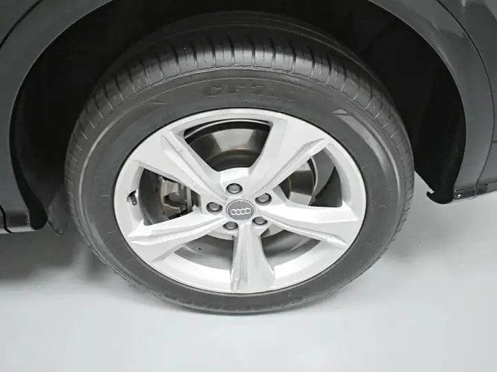 Audi Q5 2.0 40 TDI quattro ultra S tronic S line 2020, foto 6