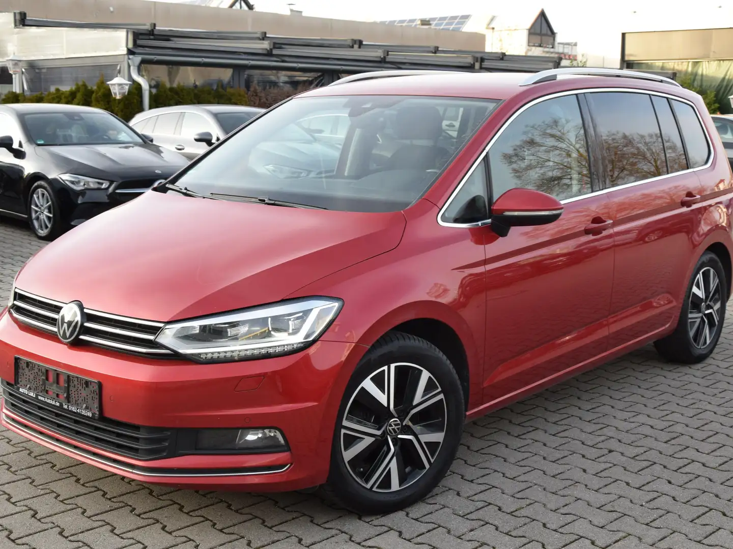 Volkswagen Touran Highline,LED,KAMERA,NAVI,SHZ,PDC,SCHTANDHEIZUNG Rot - 1