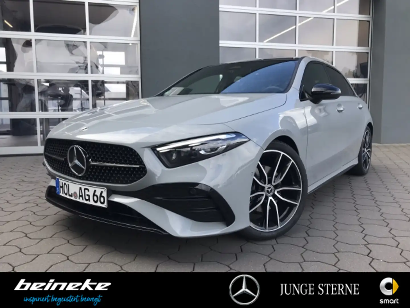 Mercedes-Benz A 200 A 200 AMG Special Edition Pano Distr. Multibeam Gris - 2
