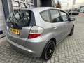 Honda Jazz 1.2 Trend Airco Rijdt super! NWE Apk NAP! Gris - thumbnail 17