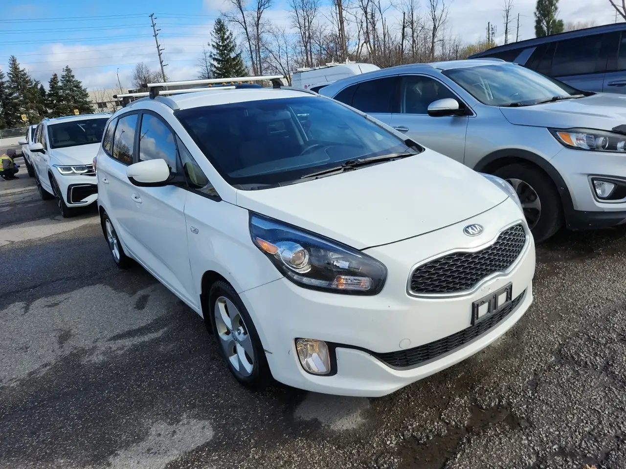 2016 Kia Rondo