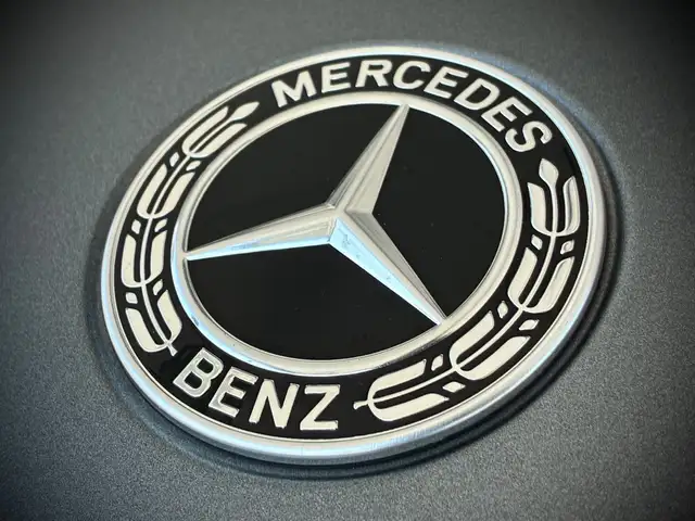 Mercedes-Benz Amg GT view 4