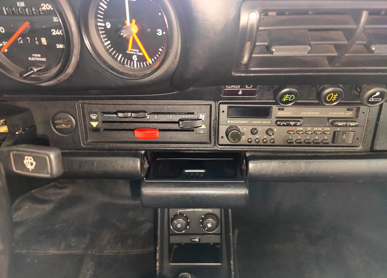 Porsche 930 911 Coupe 3.2 Carrera, foto 12