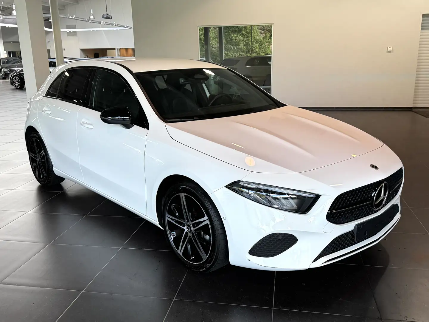 Mercedes-Benz A 180 Progressive Night Pack, Distronic, Camera, Mbux, L Bianco - 2