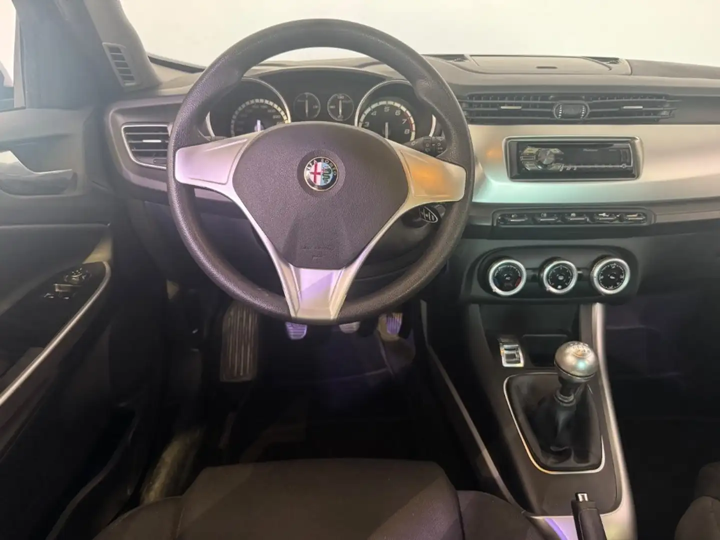 Alfa Romeo Giulietta 1.4 Turbo 105 CV Progression Schwarz - 2