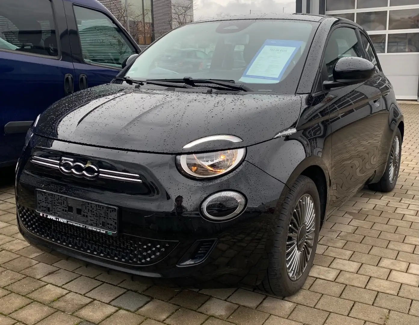 Fiat 500e 500e Icon, LED-Tagfahrlicht, Navigationssystem Schwarz - 1