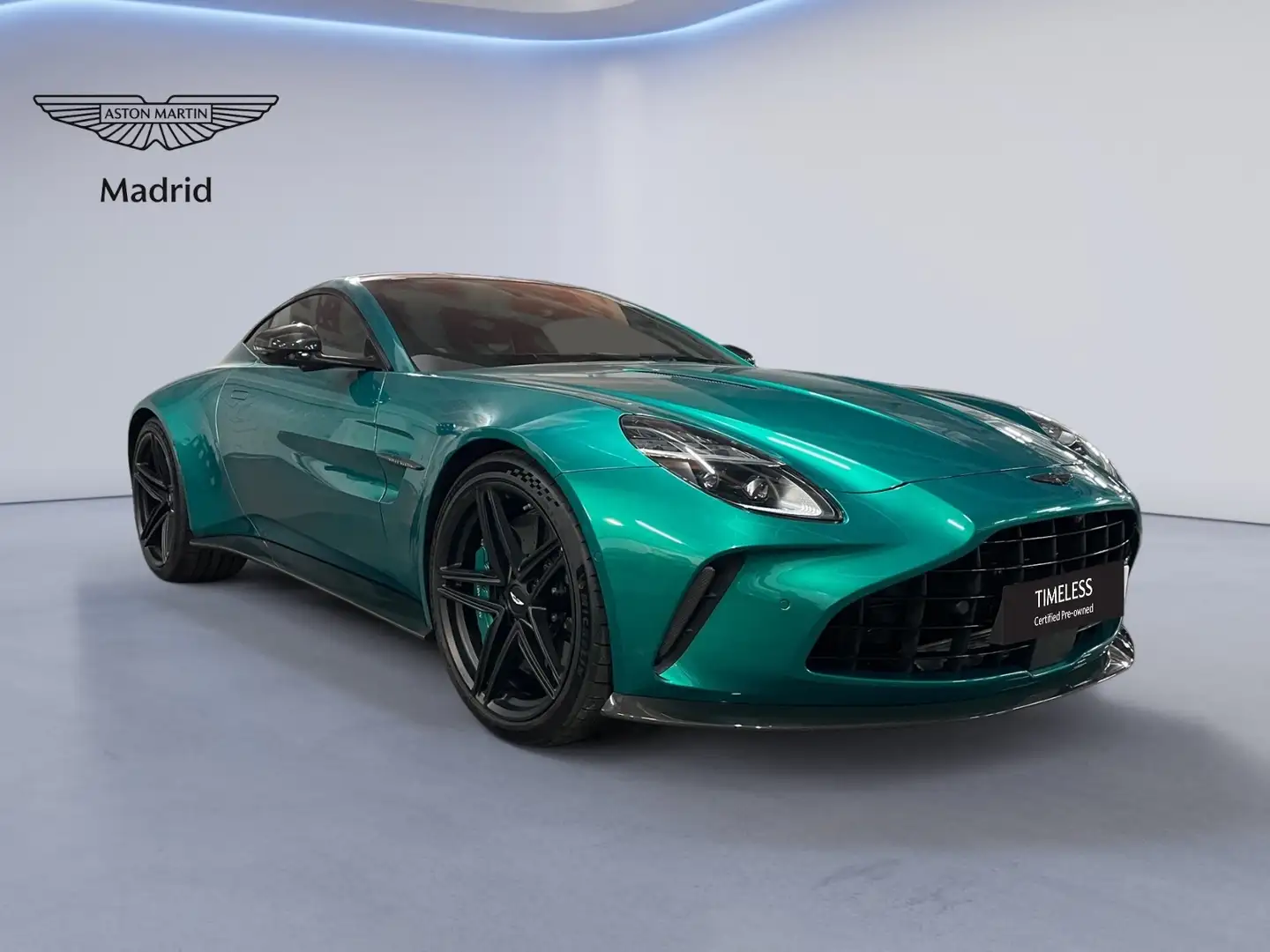 Aston Martin Vantage COUPE - 1