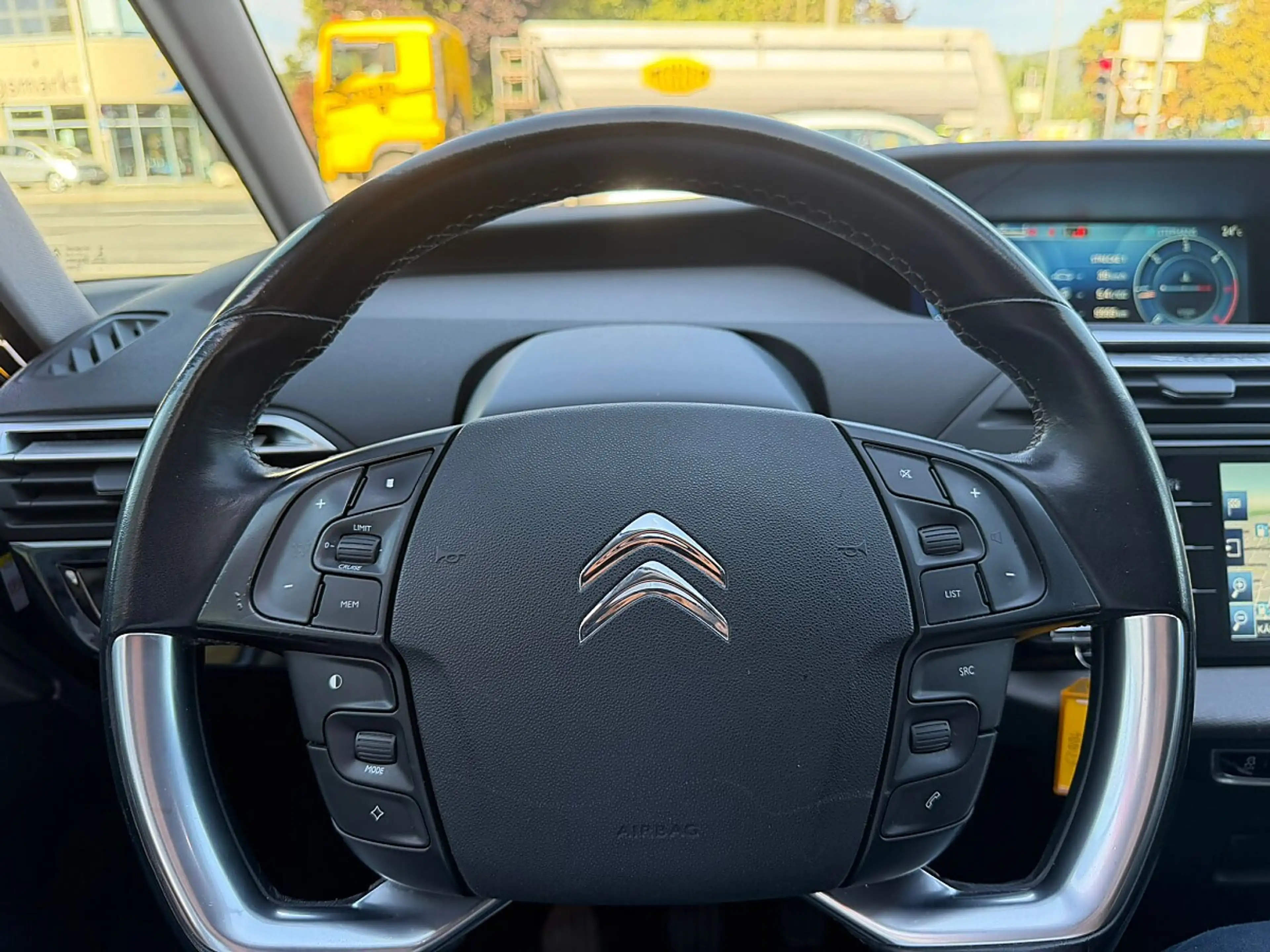 Citroen C4 Picasso BlueHDi 120 6-Gang Intensive (G2994) — photo 12
