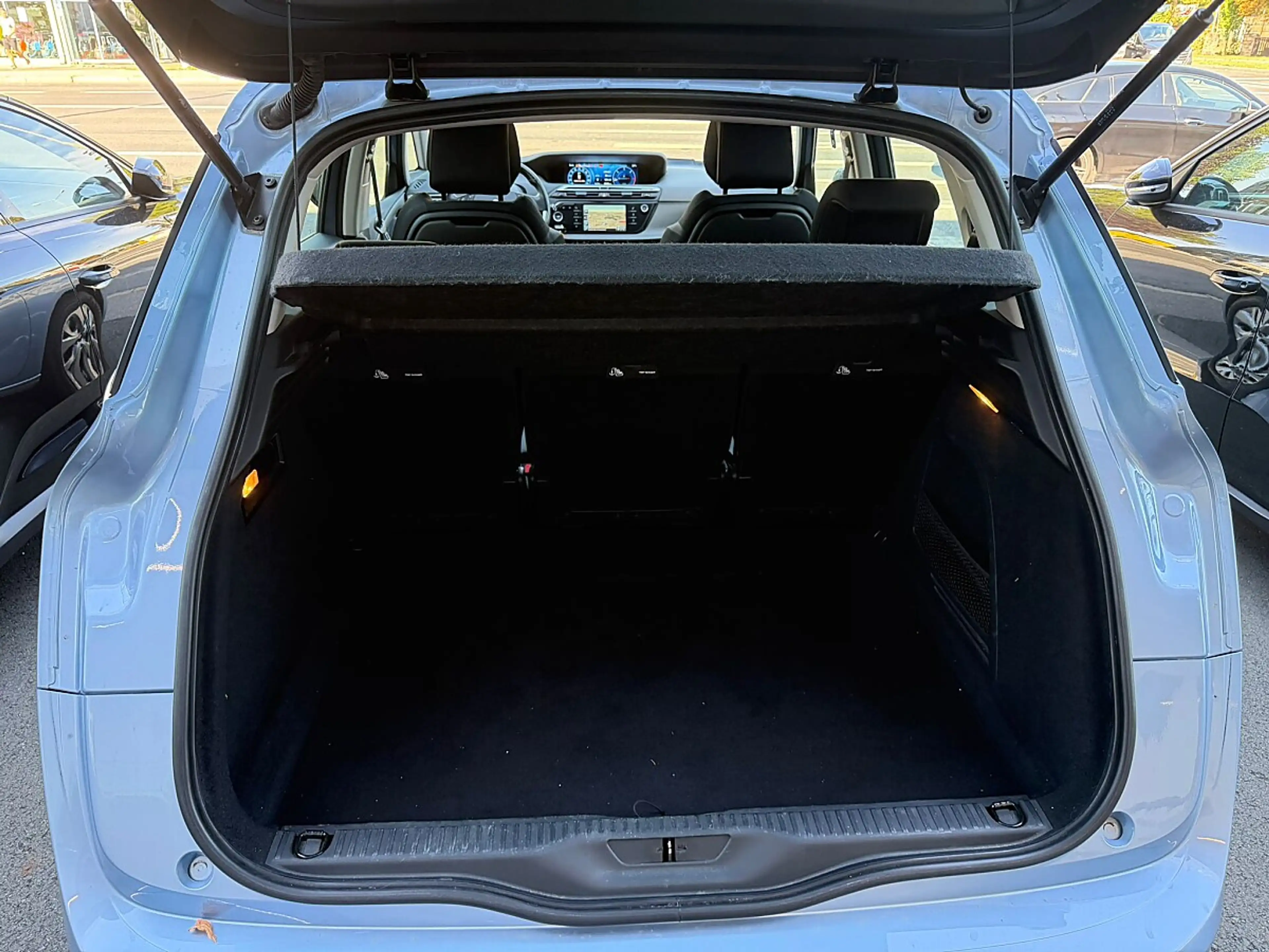 Citroen C4 Picasso BlueHDi 120 6-Gang Intensive (G2994) — photo 8