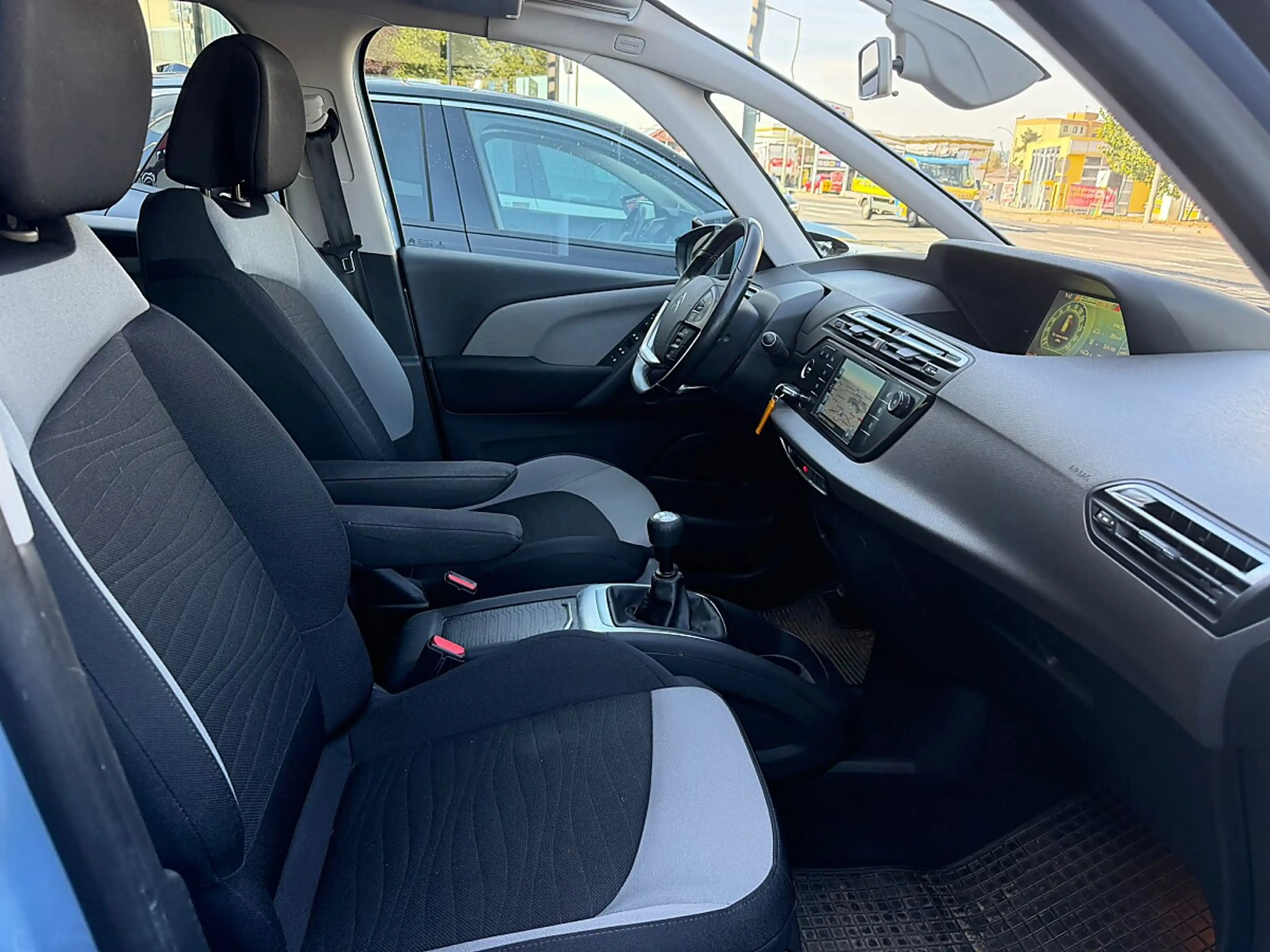 Citroen C4 Picasso BlueHDi 120 6-Gang Intensive (G2994) — photo 4