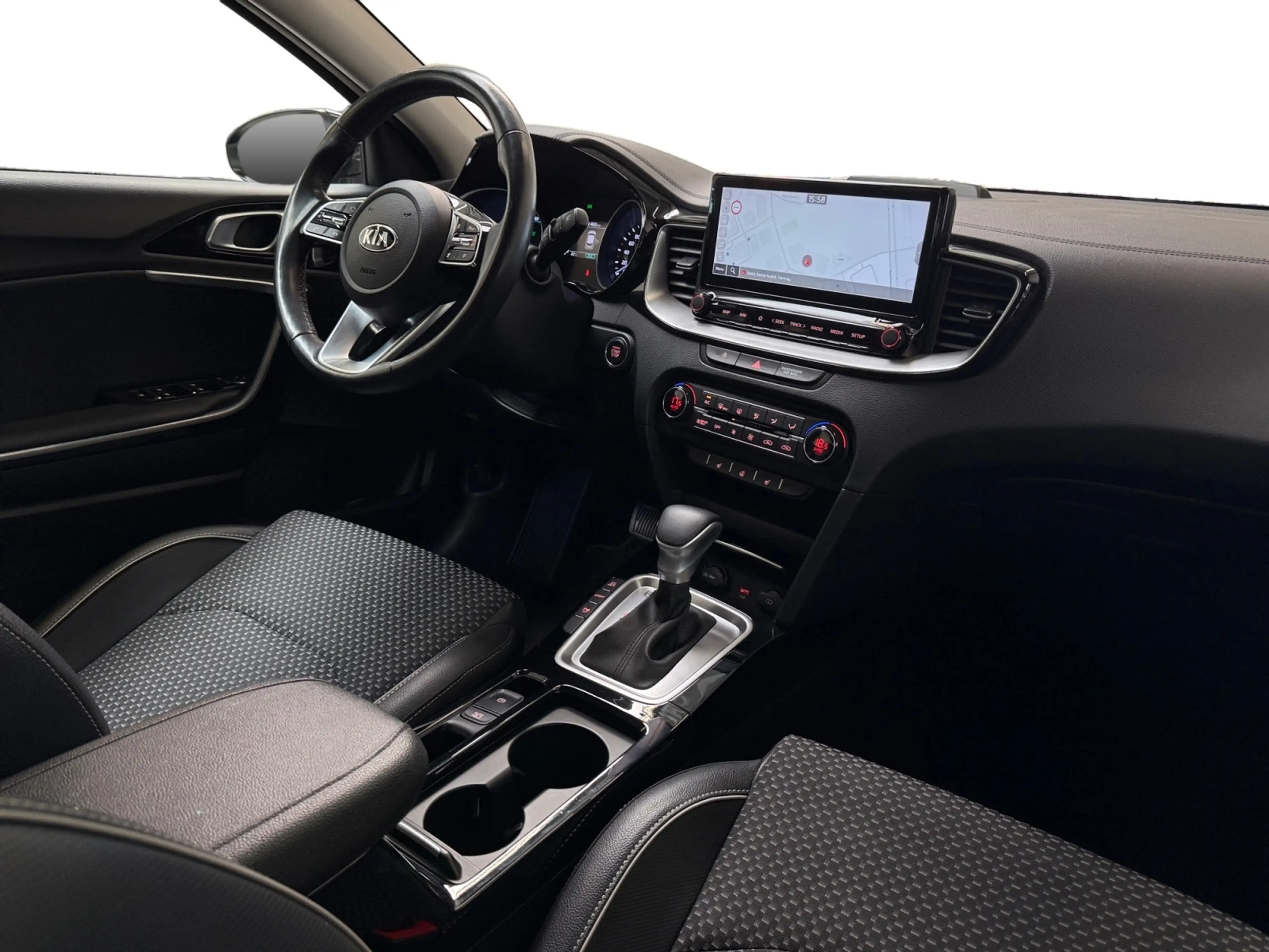 Kia XCeed 1.6 GDi PHEV DynamicPlusLine I Trekhaak I Adaptive — photo 3