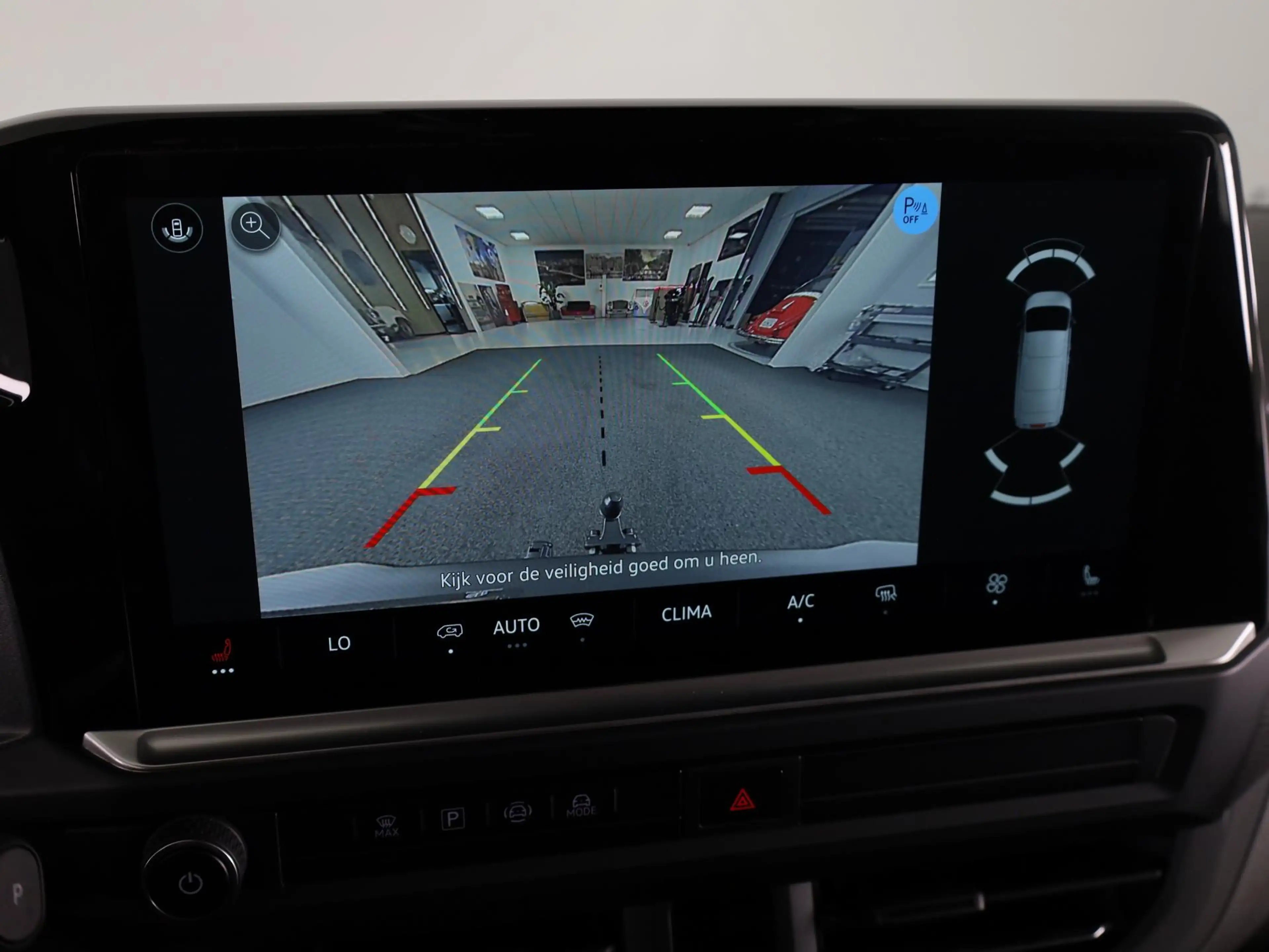 Volkswagen Transporter 2.0 TDI L2H1 30 PanAmericana DC Luxe Dubbel Cabine — photo 11