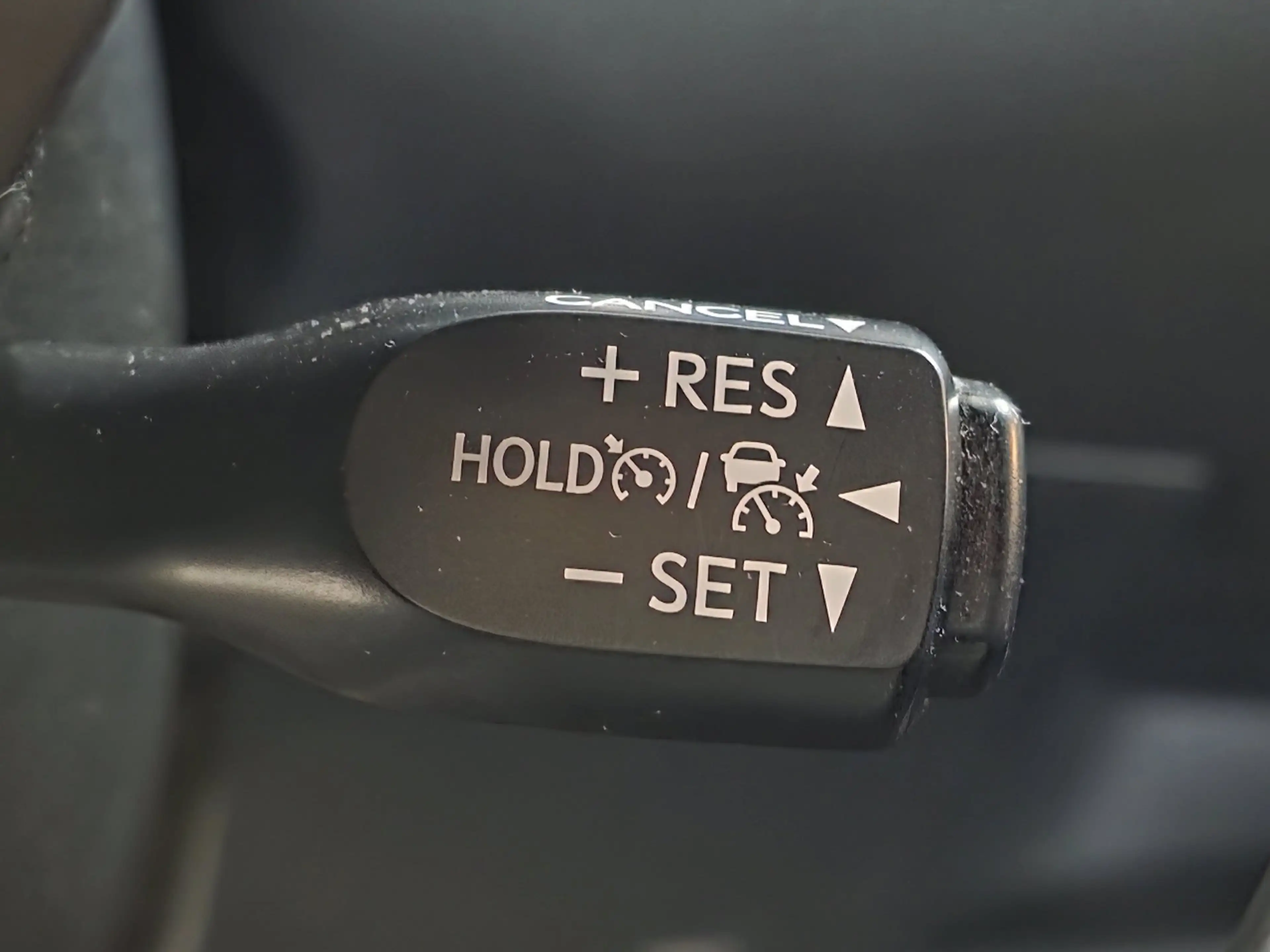 Toyota C-HR 1.2 Dynamic 5drs BJ.2017 / Navigatie / Clima / Cam — photo 24