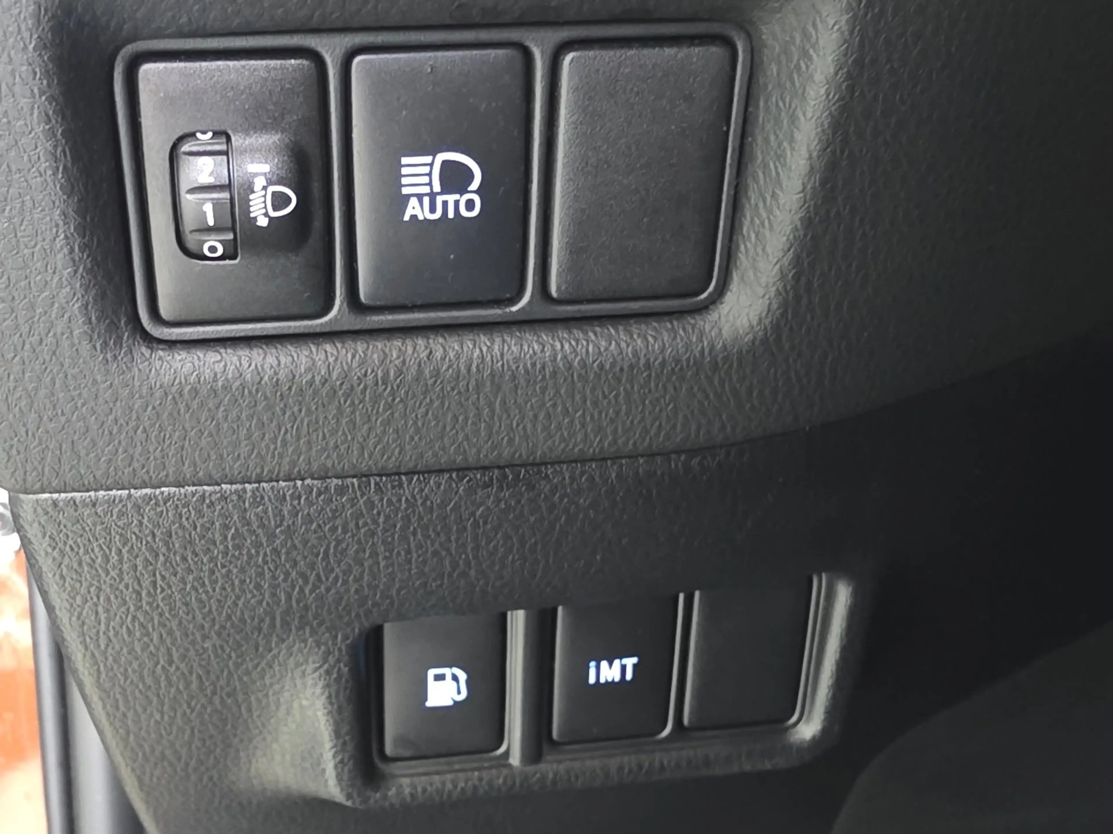 Toyota C-HR 1.2 Dynamic 5drs BJ.2017 / Navigatie / Clima / Cam — photo 25