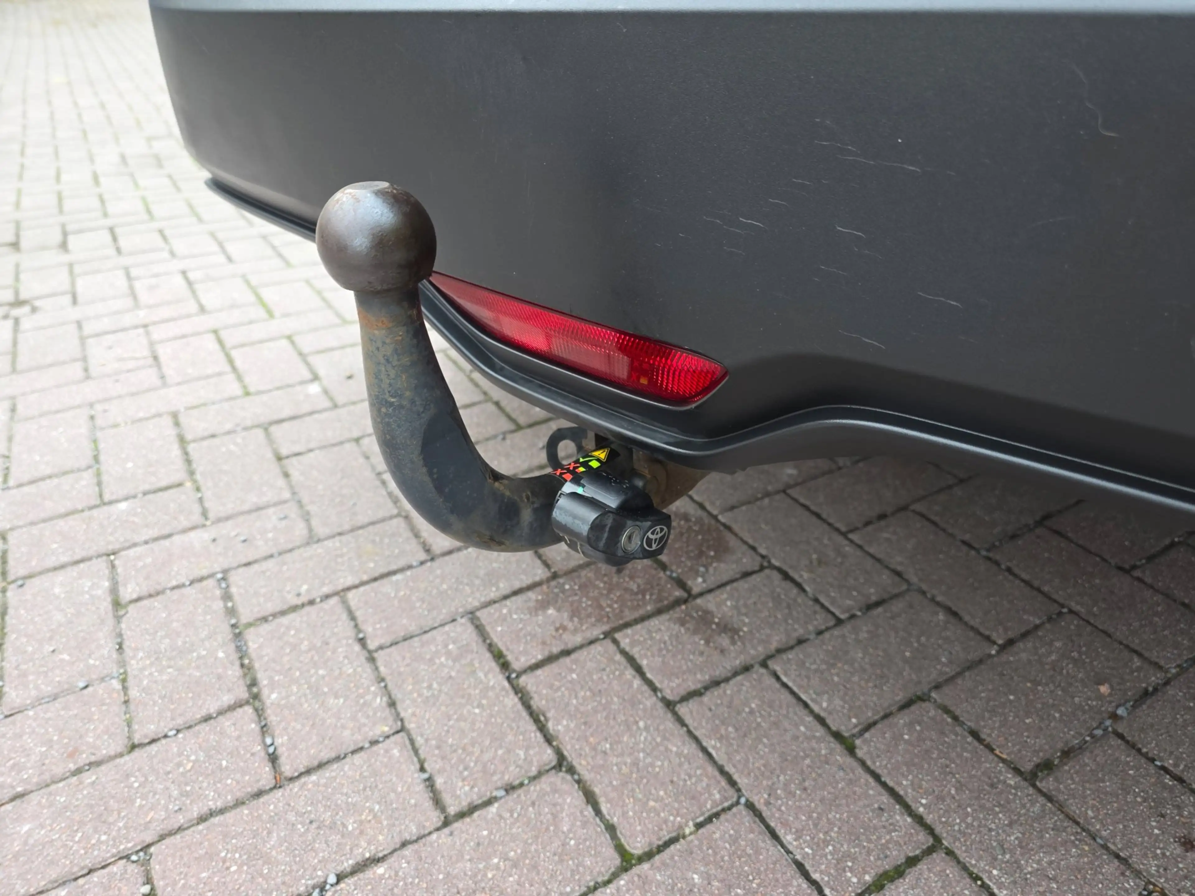 Toyota C-HR 1.2 Dynamic 5drs BJ.2017 / Navigatie / Clima / Cam — photo 26