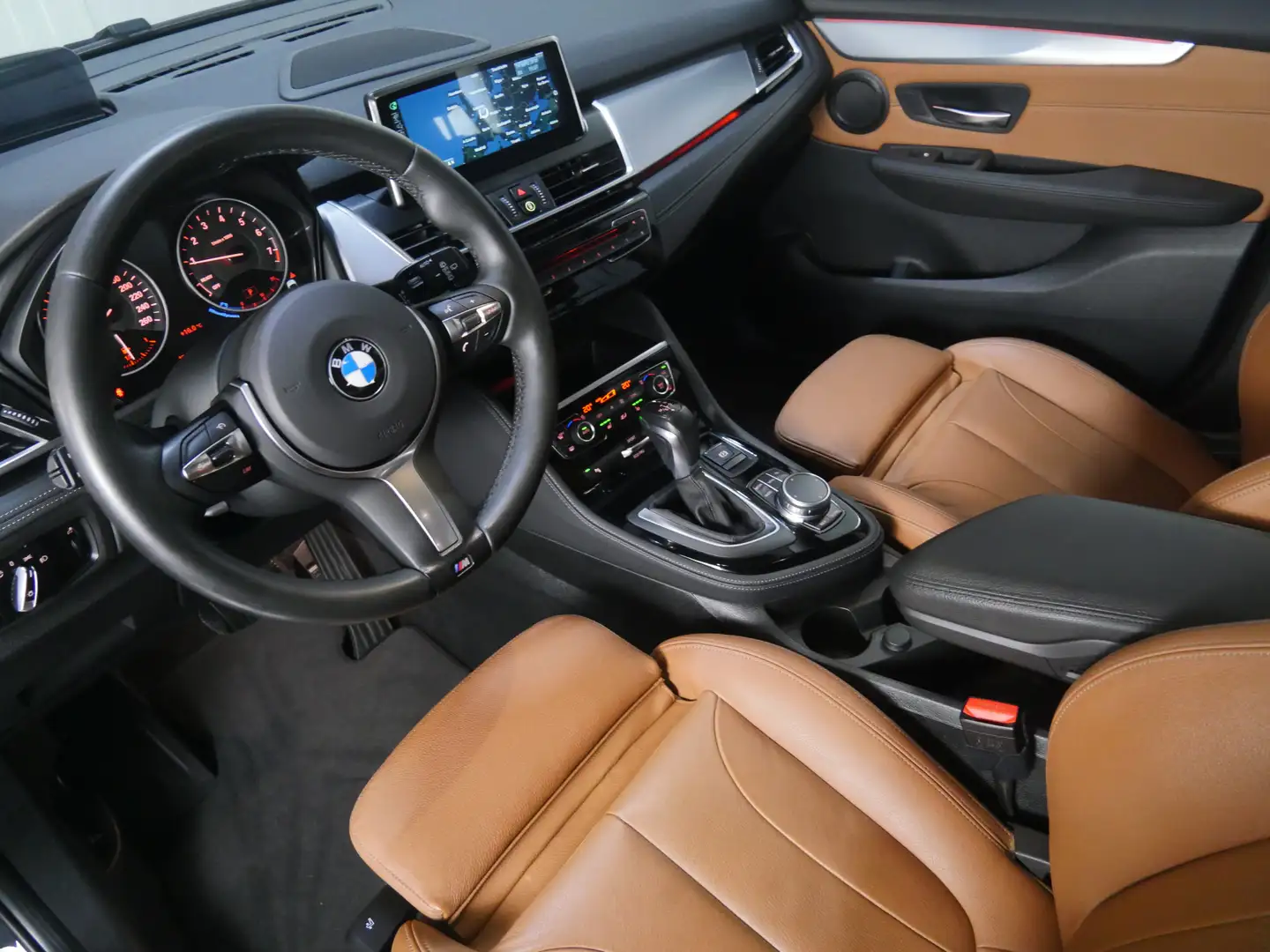 BMW 218 2 Serie Gran Tourer 218i High Executive Luxury Lin Schwarz - 2